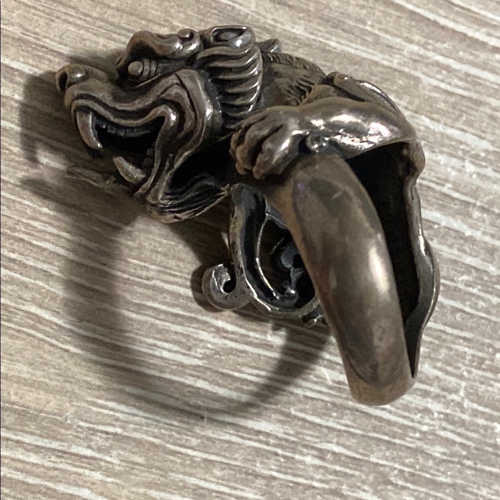 Vintage Thai Dragon Claw Silver Ring